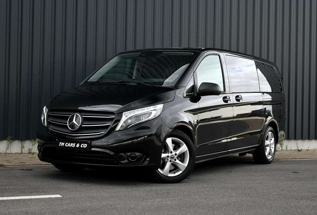 Mercedes-Benz 119 Tourer Automaat, 6zit LED, Leder, Cam BTW