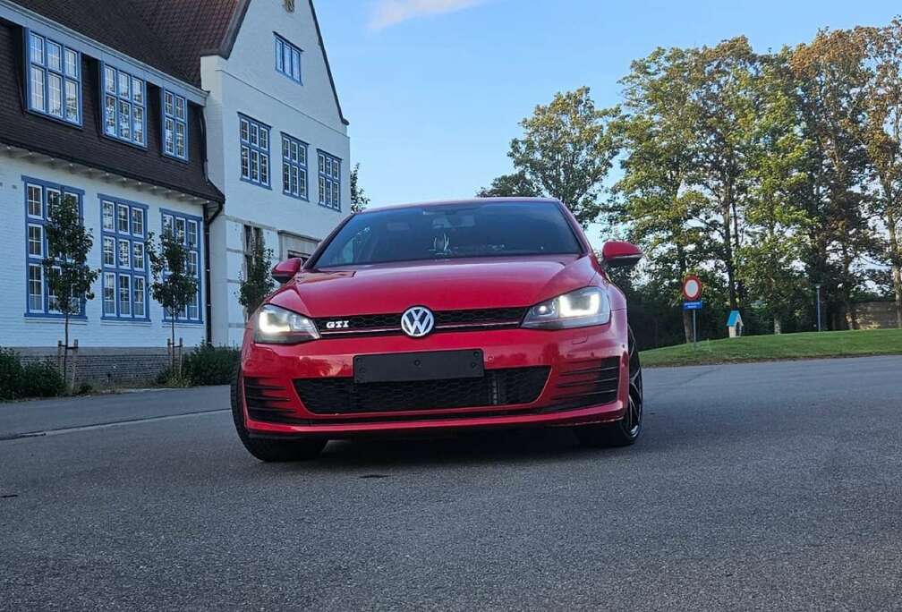 Volkswagen 2.0 TSI Performance DSG