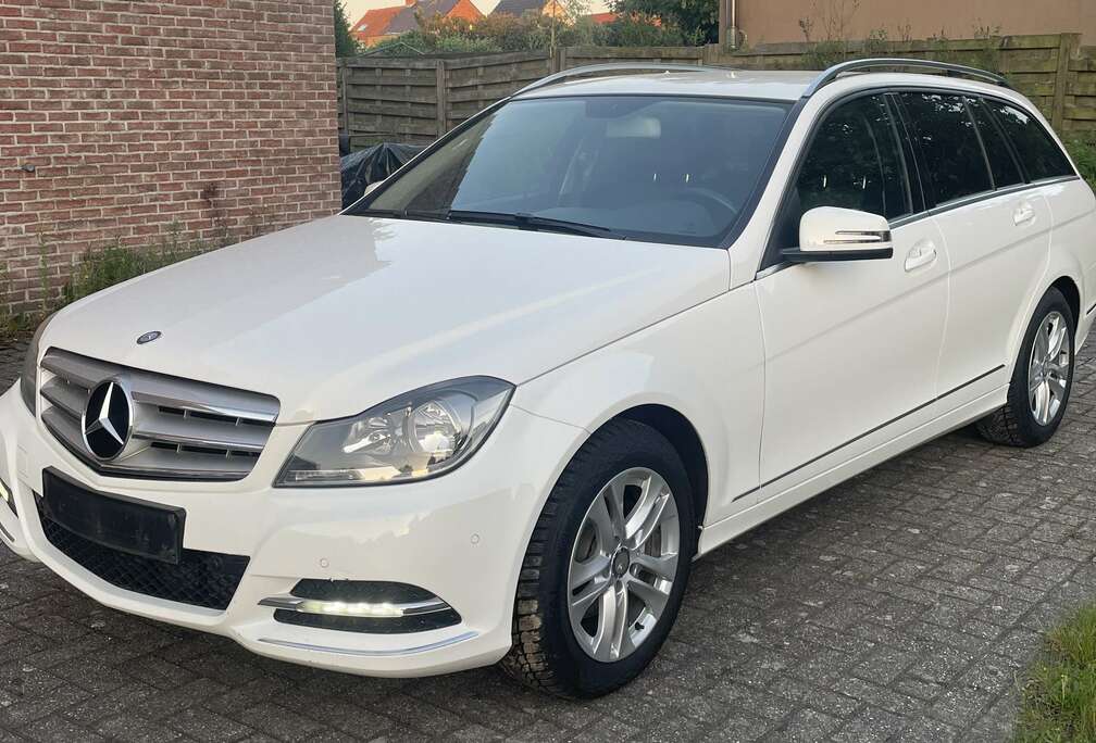 Mercedes-Benz CDI W204 Break Facelift Avantgarde 1e Eig