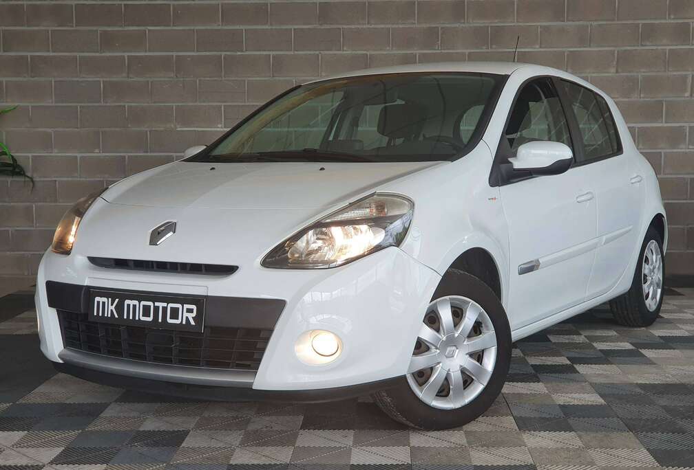 Renault 1.5 DIESEL 75CV - 1ER MAIN - 5 PORTES - CLIM