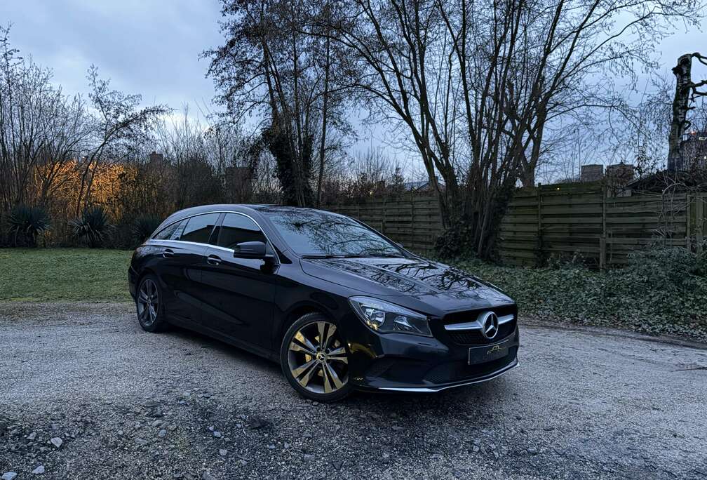 Mercedes-Benz SHOOTING BRAKE  AUTOMAAT  NAVI  TREKHAAK