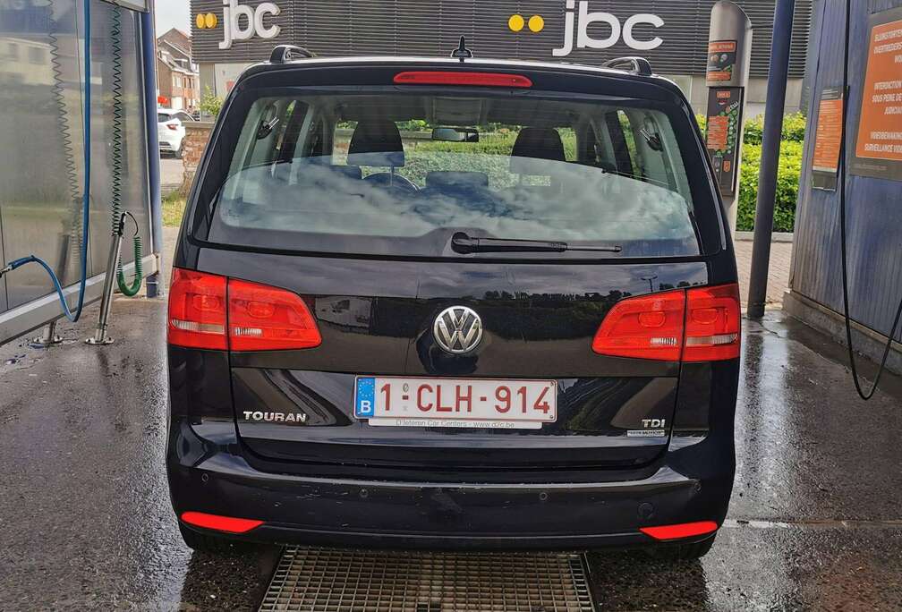 Volkswagen Touran 1.6 CR TDi Highline