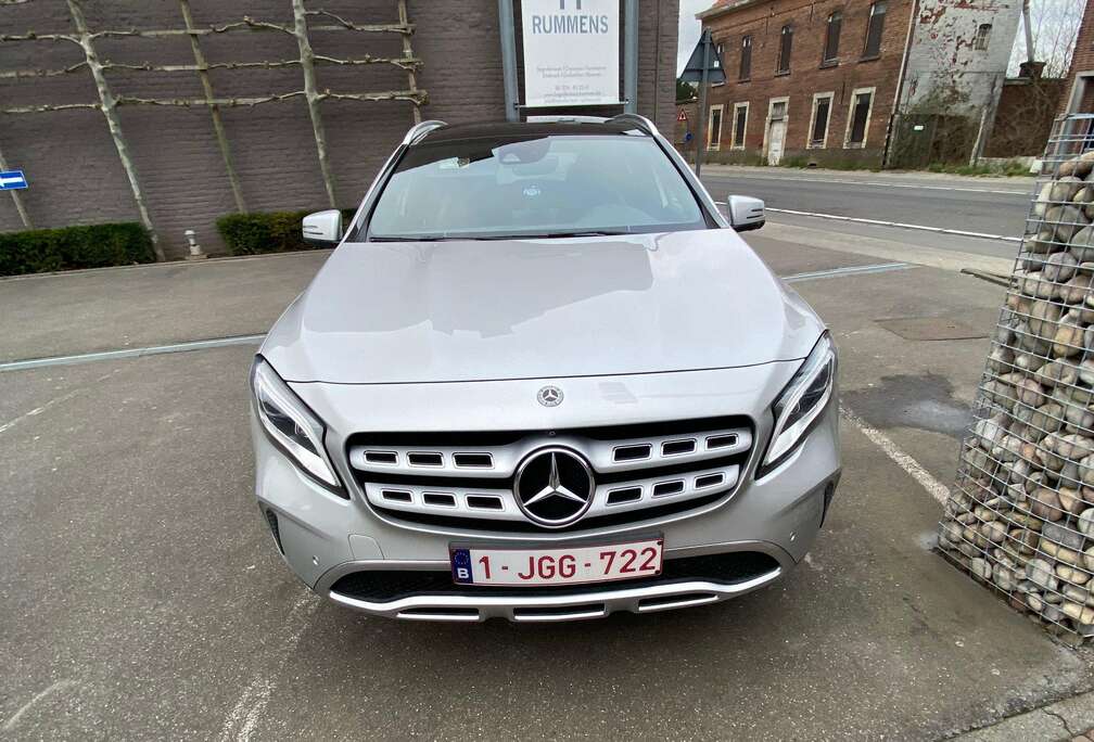 Mercedes-Benz GLA 250 4-Matic