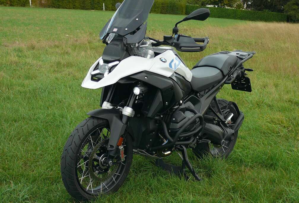 BMW FULL OPTION