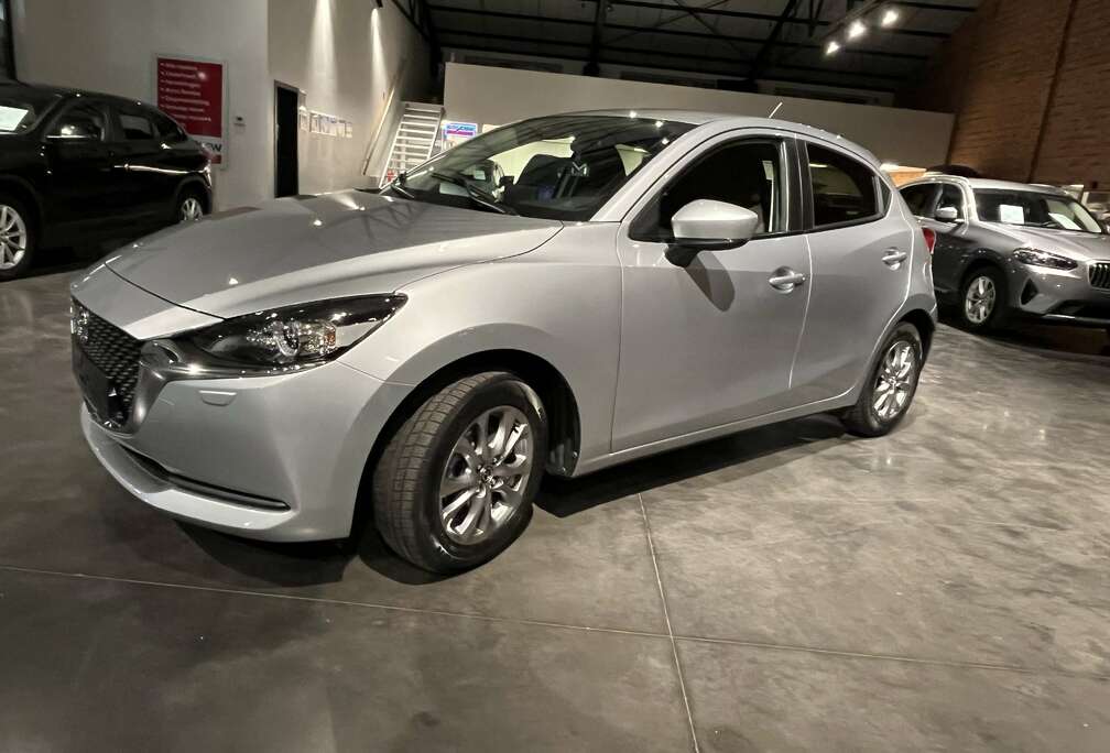 Mazda 2 1.5i Skyactiv-G MHEV Skydrive