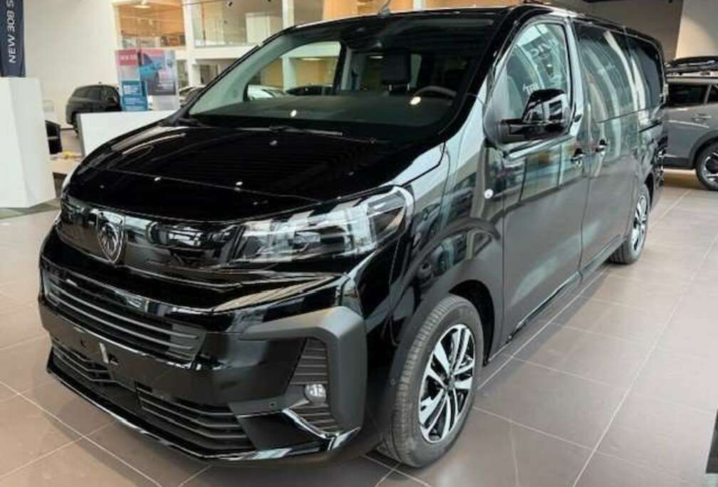 Peugeot L3*GPS*8PL*LEDER*CAMERA*EAT8 180PK BUS VIP