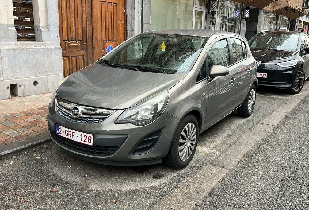 Opel Corsa 1.2i Enjoy 12 mois de garantie