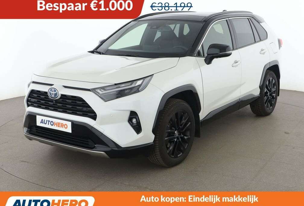 Toyota 2.5 Hybrid 4x4 Style Selection