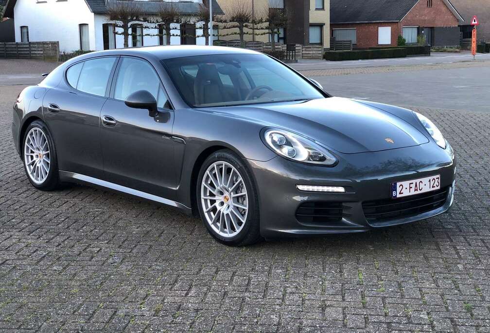 Porsche 3.0 D V6 facelift