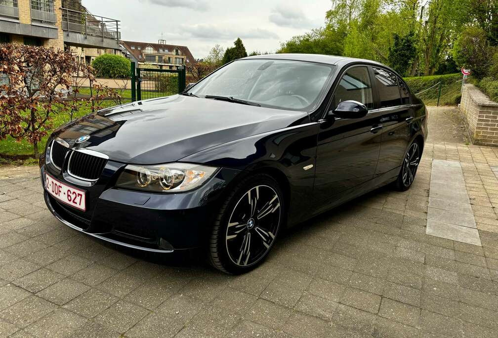 BMW 318i