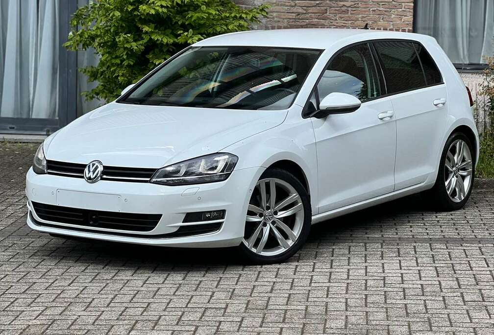 Volkswagen Golf7 BlueMotion 1.4TSI Essence automatique DSG7