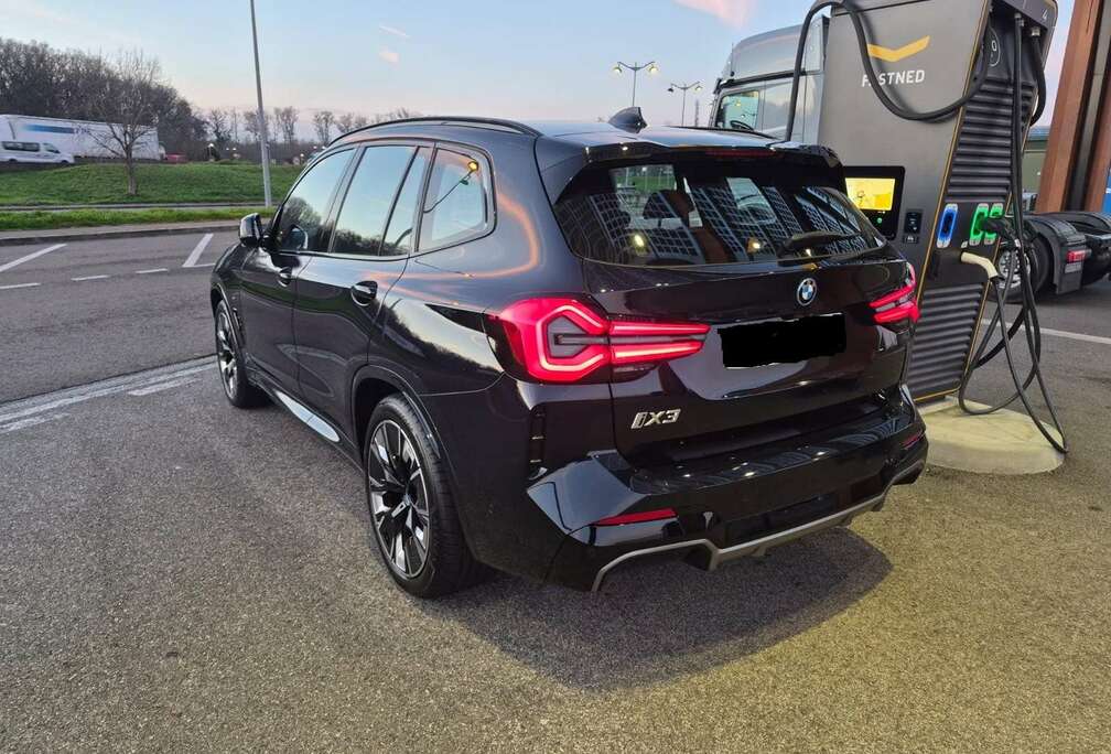 BMW iX3 M Sport Impressive