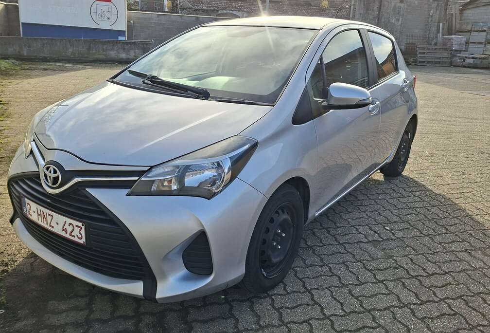 Toyota Yaris 1.4 D-4D Comfort and pack Style