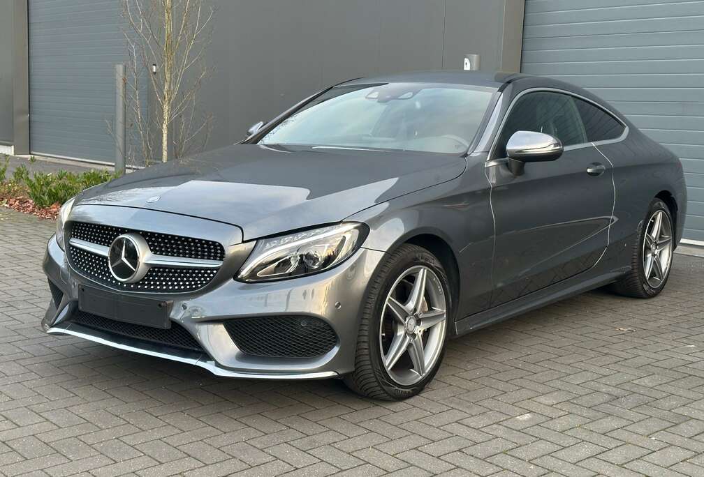 Mercedes-Benz C 220 d Coupe 9G-TRONIC AMG Line