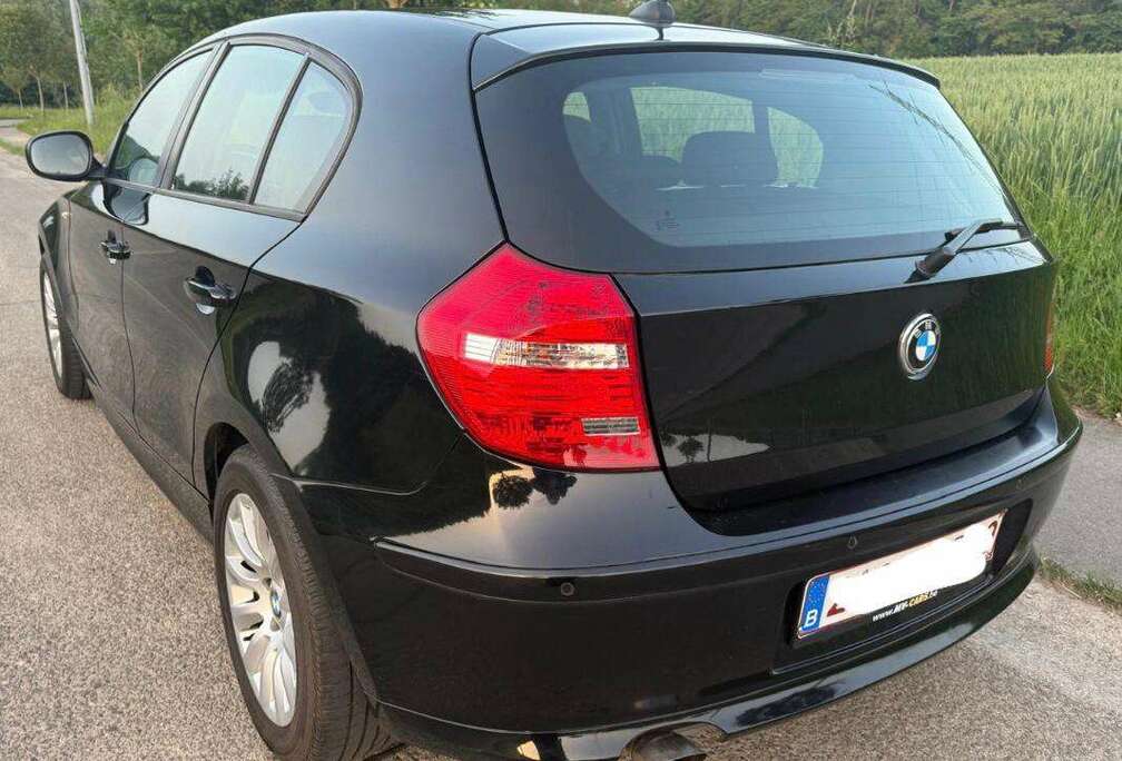 BMW 116i 122 ch