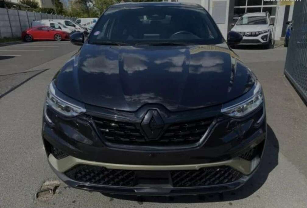 Renault E-TECH 1.6i E-Tech Engineered