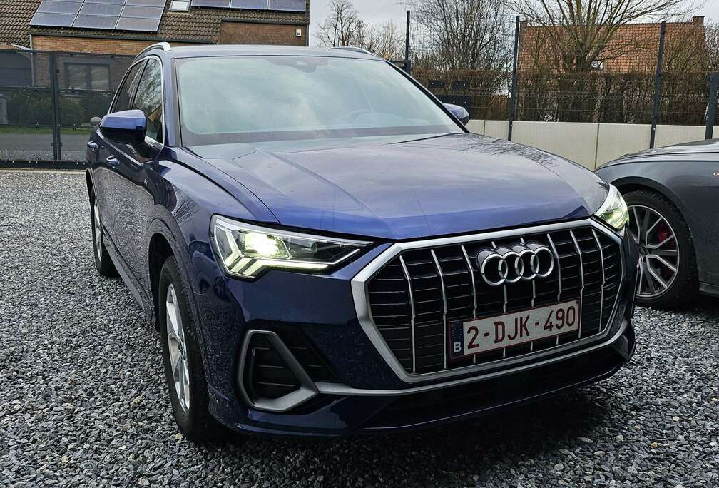 Audi Q3 45 TFSIe SLine - TVA DEDUC - GARANTIE