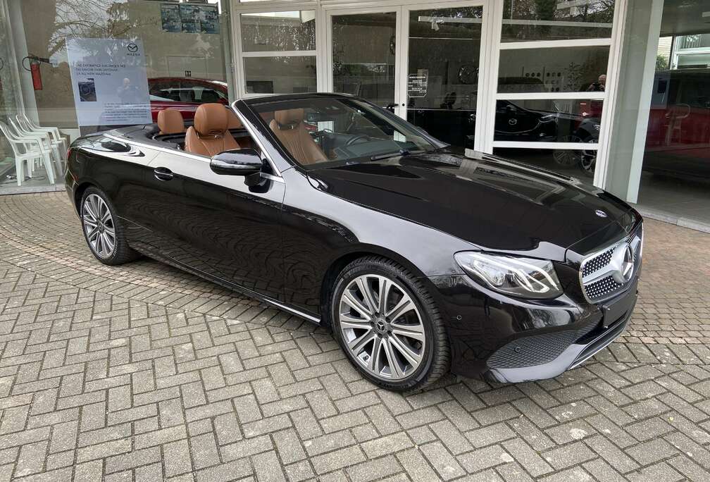 Mercedes-Benz Cabriolet E 200 FULL OPTIONS UNIQUE