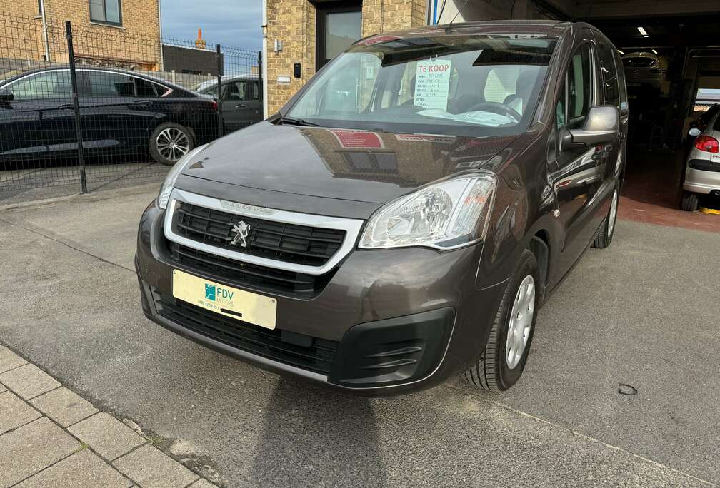 Peugeot 1.2 PureTech Active S