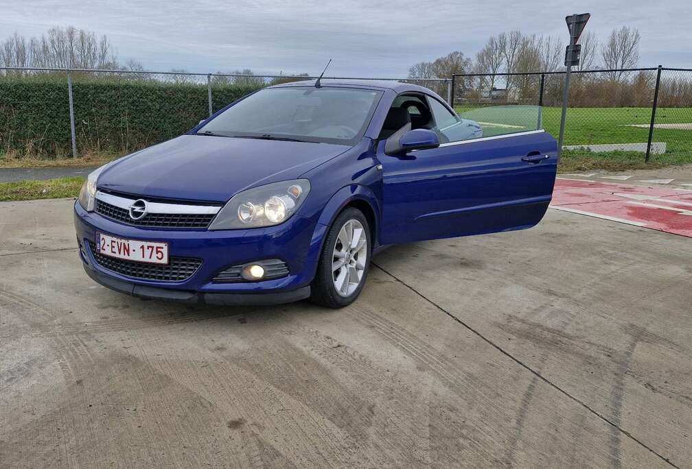 Opel Twin Top 1.6 Endless Summer