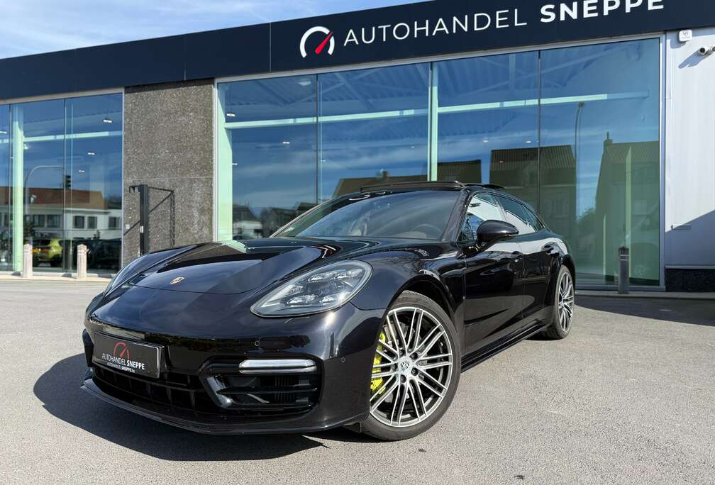 Porsche 4 e-Hybrid Sport Turismo/Sportdesignpakket/Full