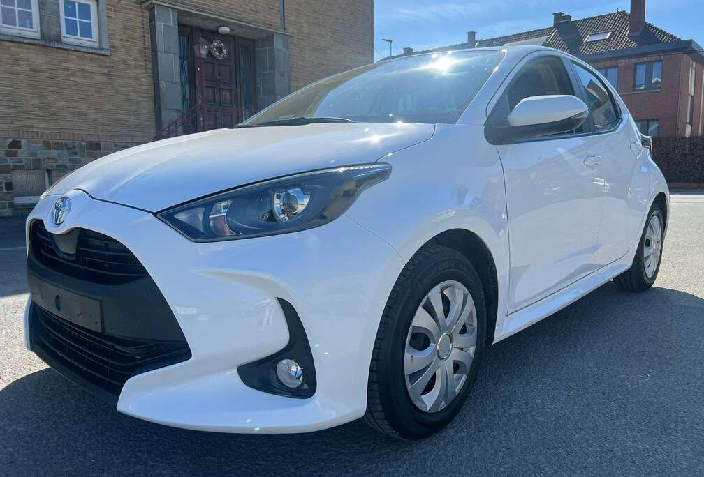 Toyota Yaris 1.5i Dual VVT-iE