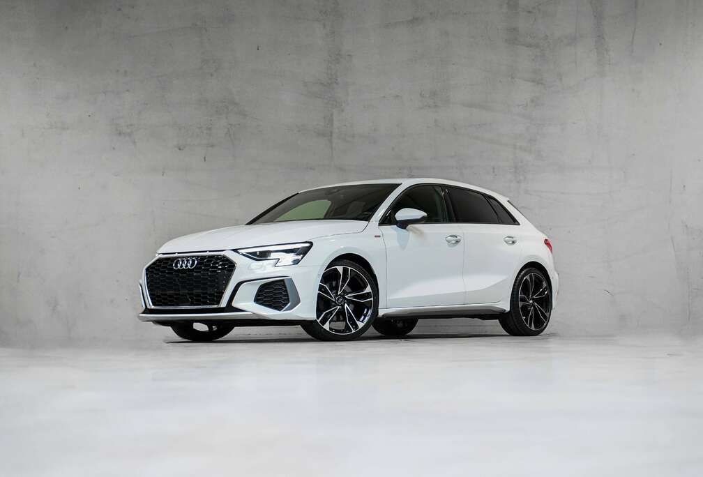Audi  S-LINE  BLACK PACK  APPLE CARPLAY  TVA