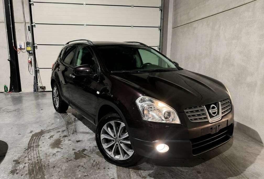 Nissan 1.6 I-Way