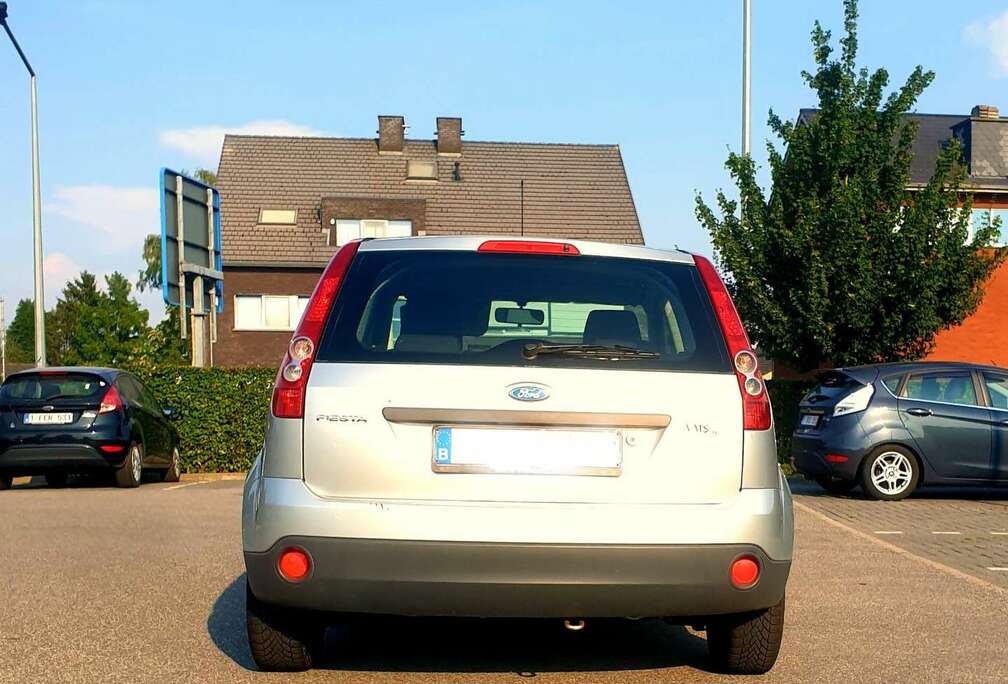 Ford 1.3i Ambiente