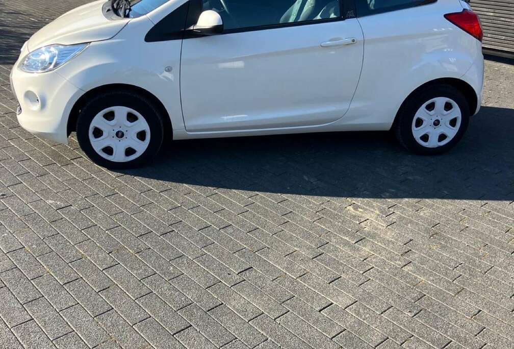Ford Ka 1.2 Start-Stopp NIEUWSTAAT Met onderhoudsboek