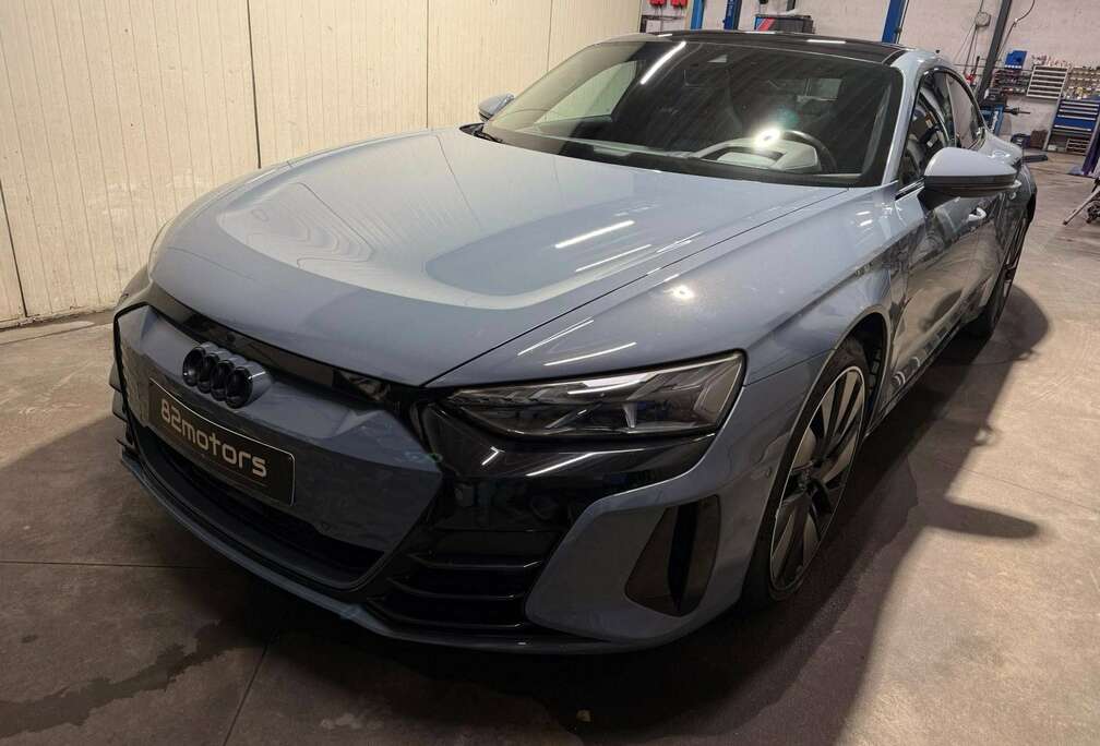 Audi quattro/2023/b&o/leder/pano/hud/camera/btw