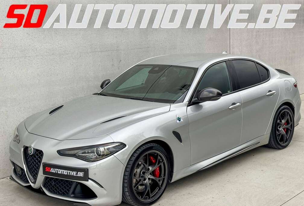 Alfa Romeo Giulia 2.9 T V6 Quadrifoglio