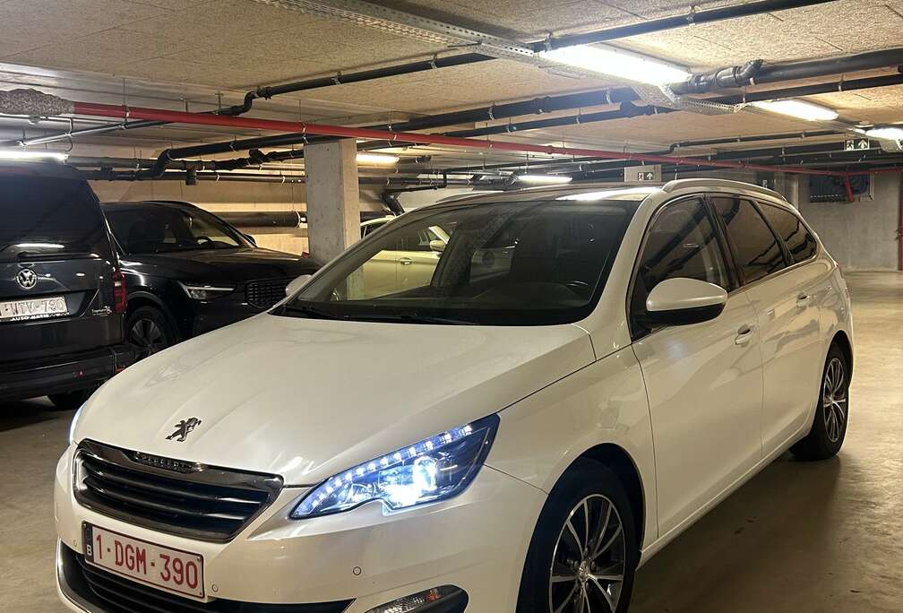 Peugeot SW 1.6 BlueHDi Allure STT