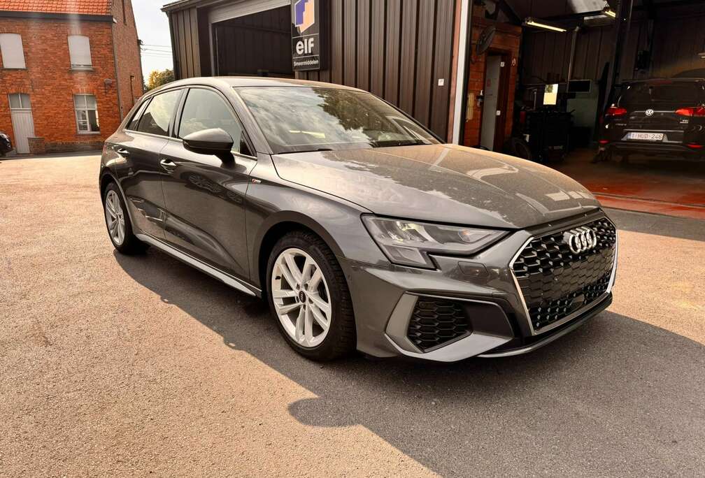 Audi A3 30 TFSI Sportback S tronic S line