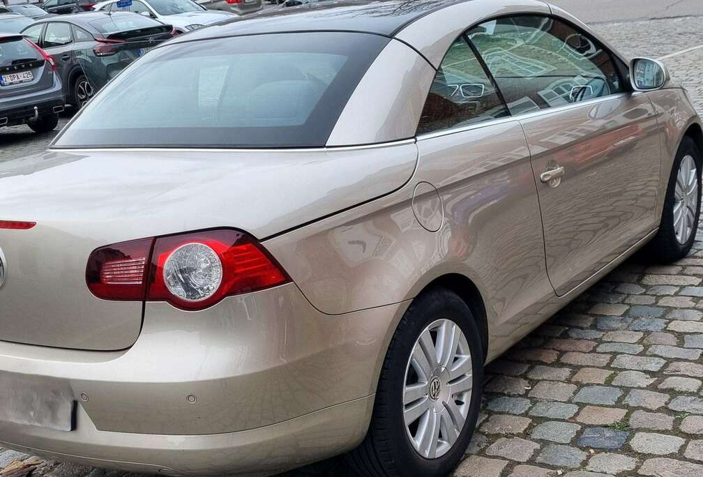 Volkswagen EOS 2.0L FSI 150CV 110KW 6 V