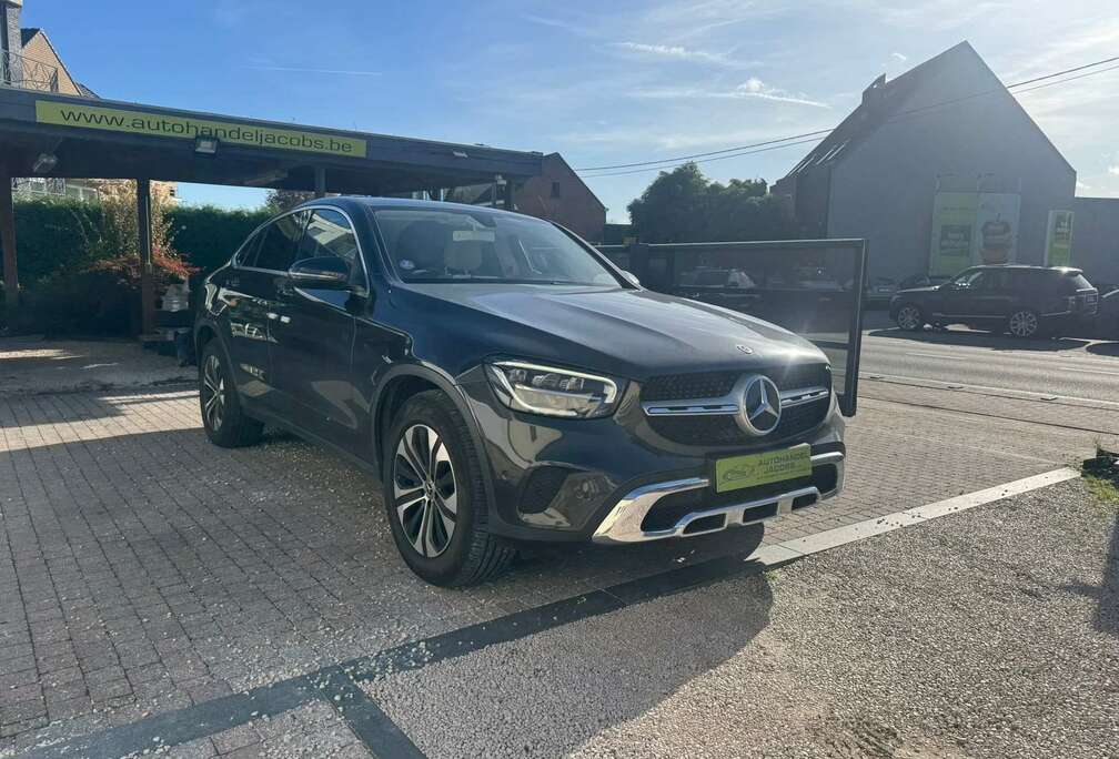 Mercedes-Benz 200 * 4 MATIC * FACELIFT * MBUX * PANO * 30500+BTW