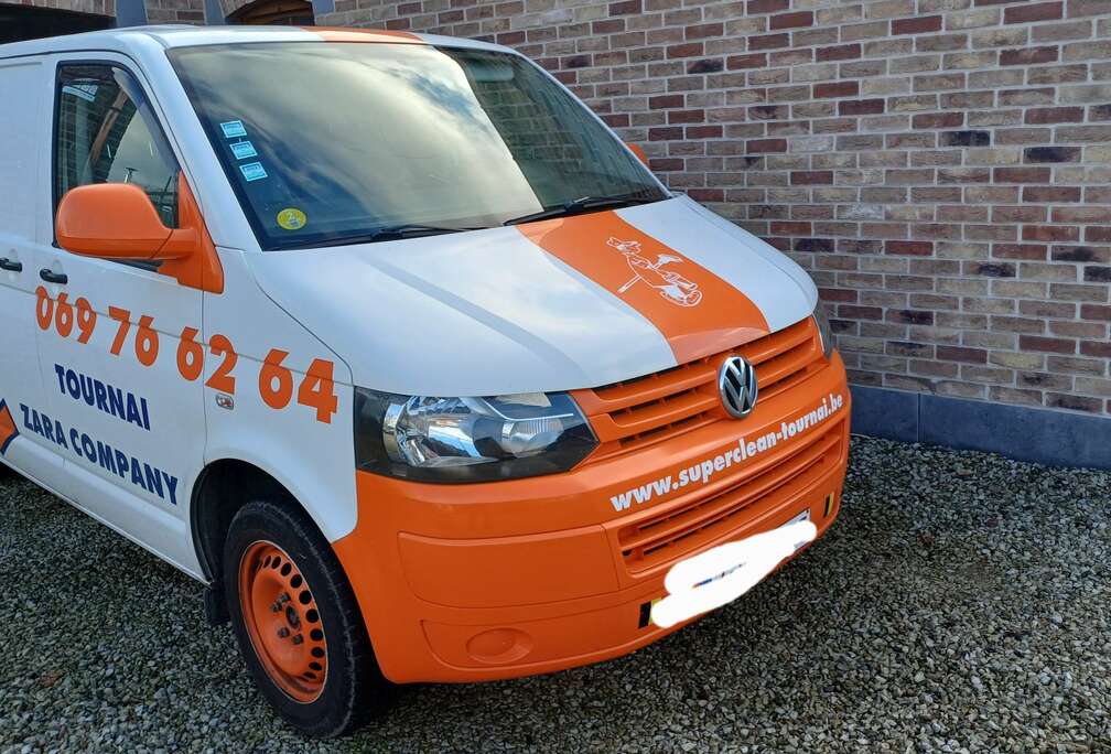 Volkswagen 2.0 CR TDi Blue MT