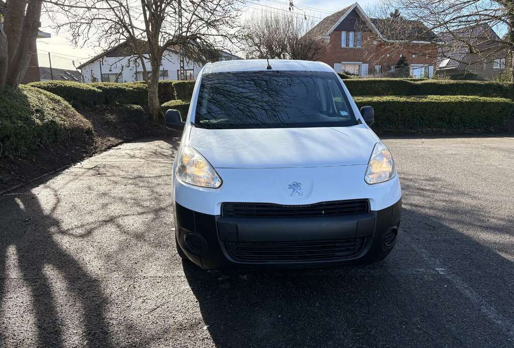 Peugeot 1.6 HDi Pack CD Airco