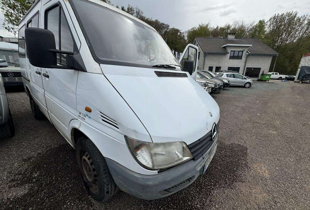 Mercedes-Benz Sprinter 208 cdi