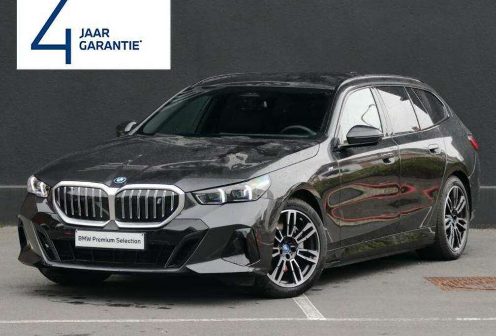 BMW eDrive40 Touring M Sport