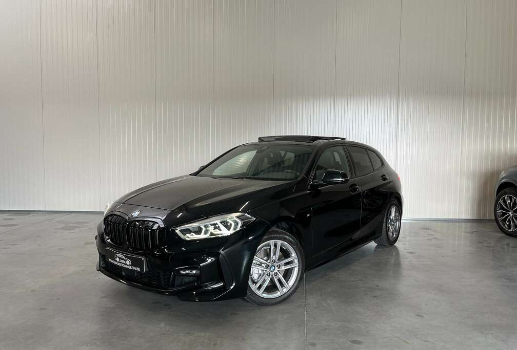 BMW 116iA M Sport Schuifdak Carplay Sfeerverlichting