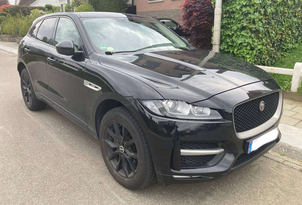 Jaguar F-Pace 2.0 D R-Sport