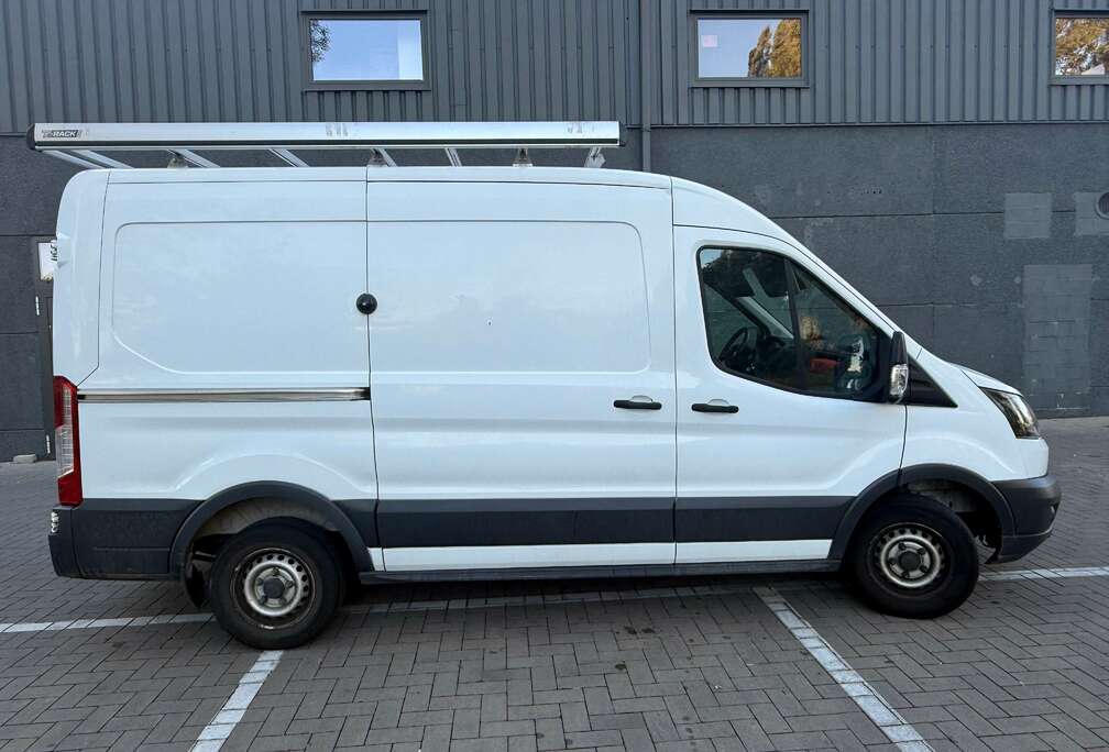 Ford 2.0 TDCi L2H2 AWD Trend