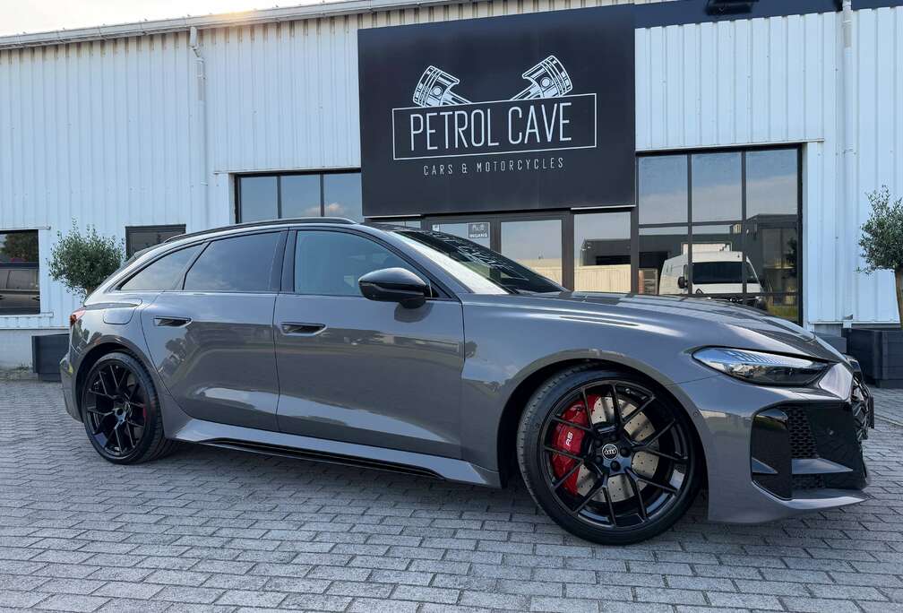 Audi RS 5 Avant 2.9 TFSI Quattro PHEV tiptronic (470 kW)