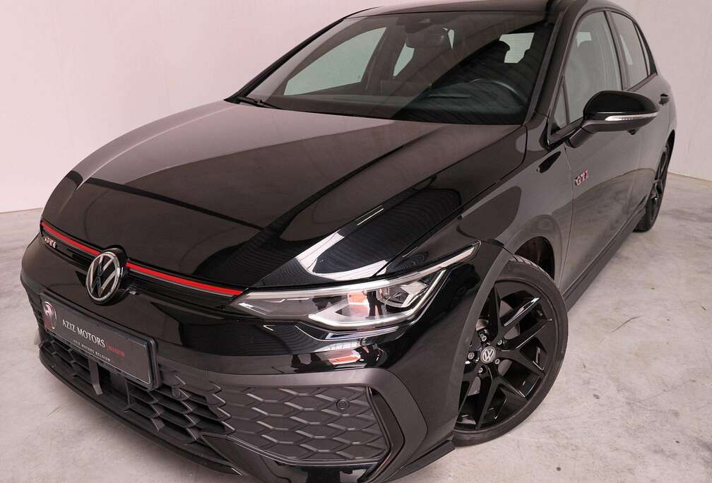 Volkswagen Golf GTI 2.0 TSI DSG/ 4650 km