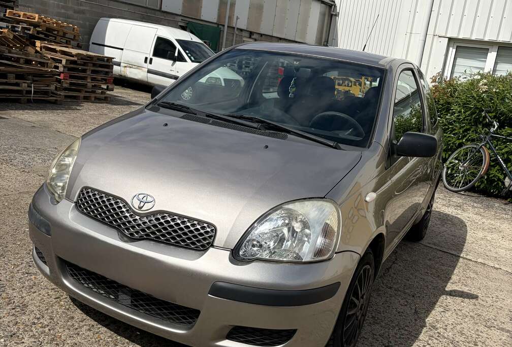 Toyota 1.0i VVT-i 16v Linea Terra