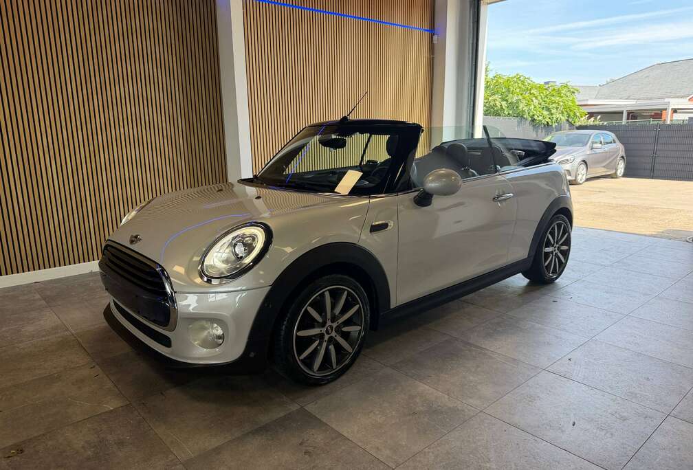 MINI Mini Cabriolet 1.5 Cooper