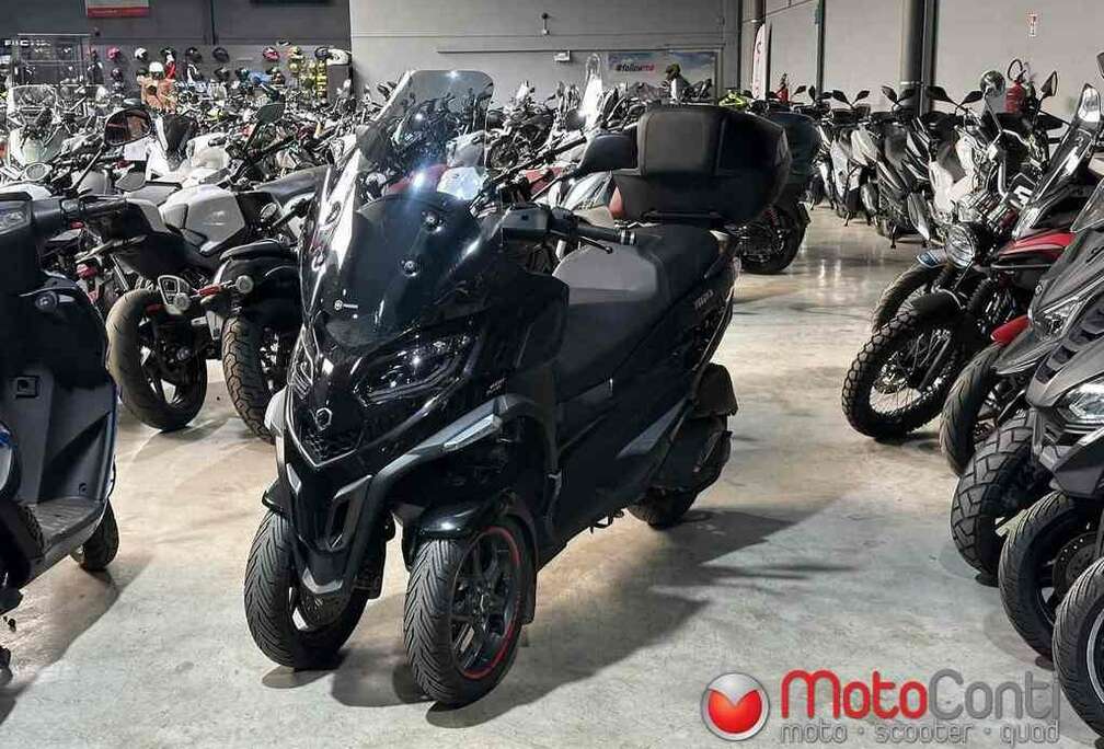 Piaggio HPE NEW