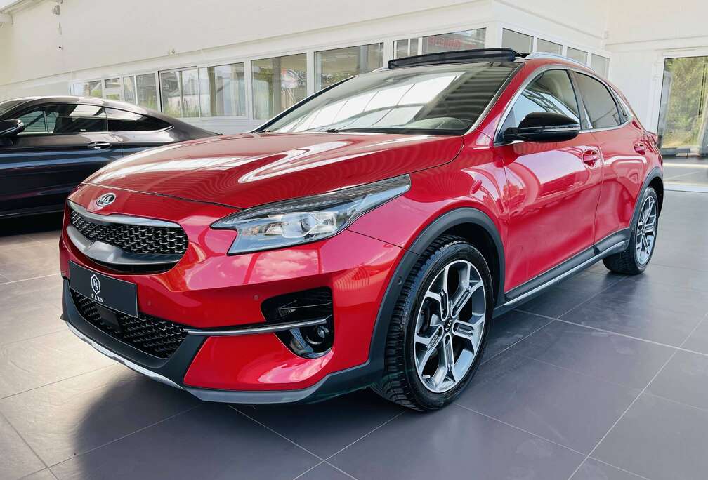 Kia 1.4 T-GDi *** GARANITE + TOIT PANO + LED + CUIR + GPS ***