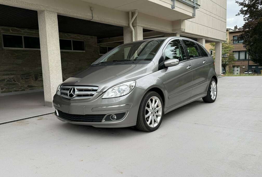 Mercedes-Benz B 170